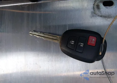 2017 Toyota Rav4 Le из США, поврежденный, VIN JTMZFREVXHJ700497